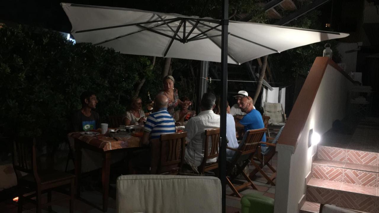 Da Umby Bed & Breakfast Alghero Bagian luar foto