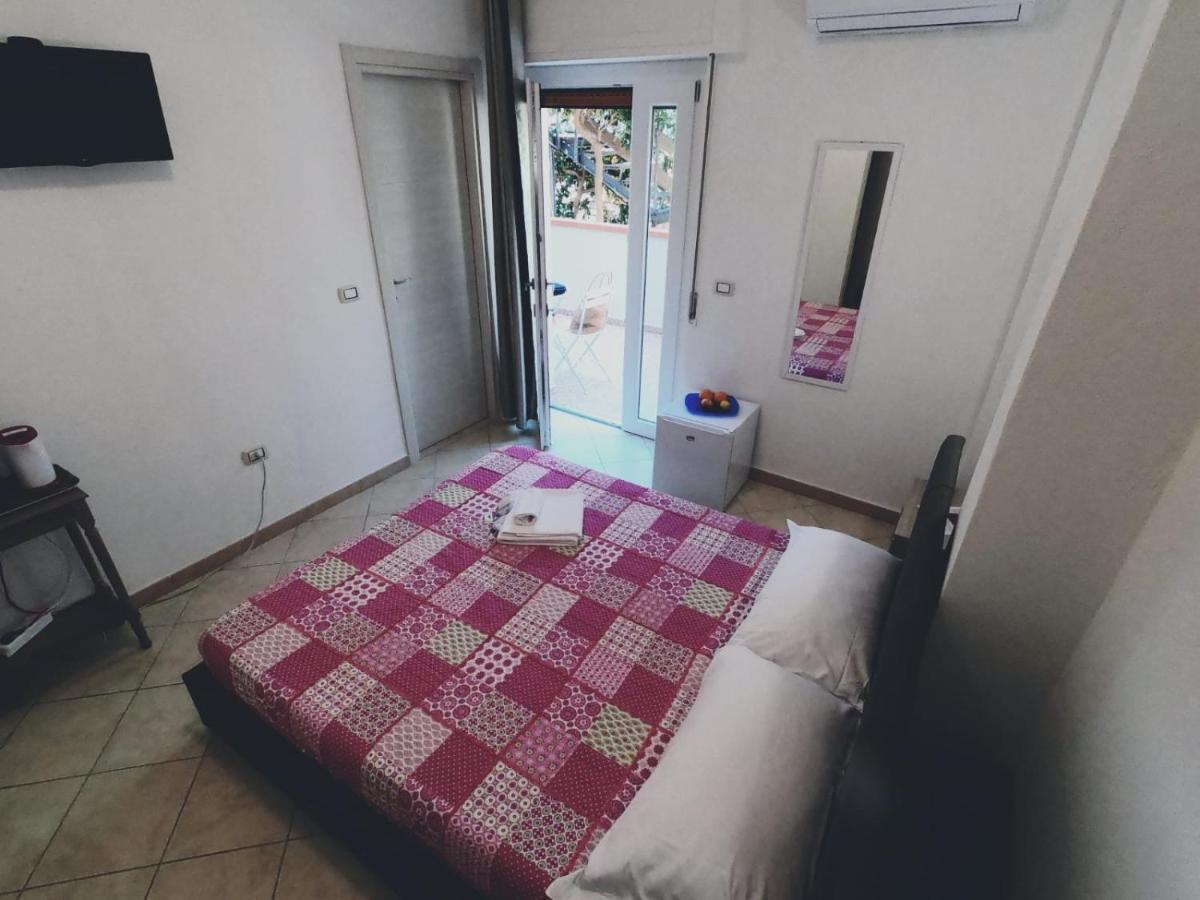 Da Umby Bed & Breakfast Alghero Bagian luar foto