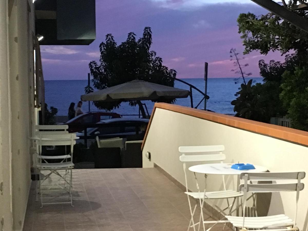 Da Umby Bed & Breakfast Alghero Bagian luar foto